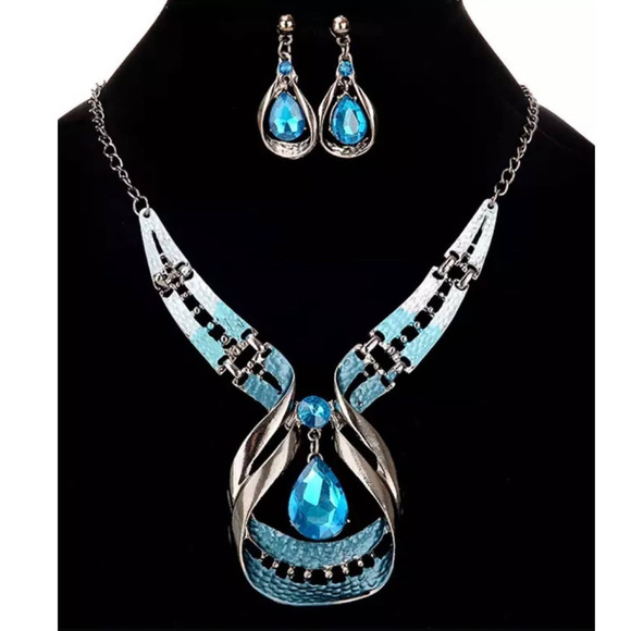 NEW Aqua Blue Rhinestone Turquoise Enamel Necklace Earrings Set Lot m21 - Picture 2 of 5
